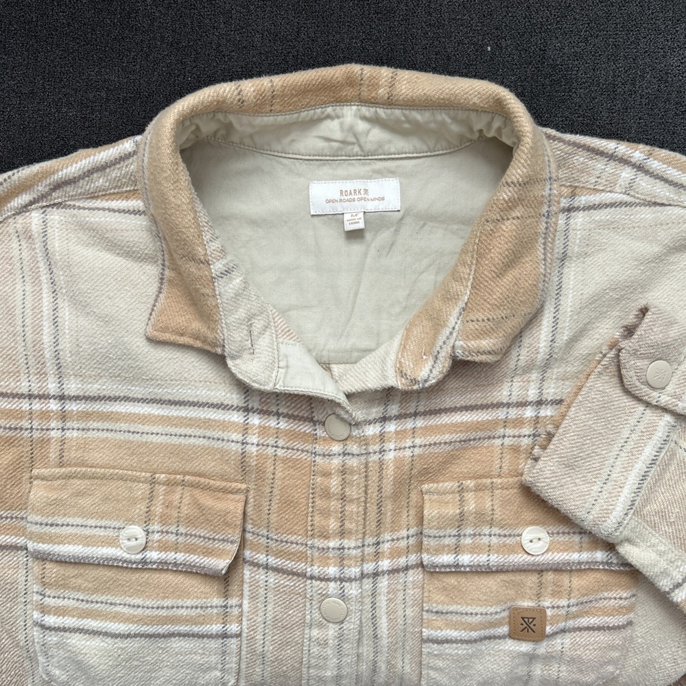 Roark Amberley Flannel Womens Medium Caramel Plaid Shacket Oversized Snap Cotton